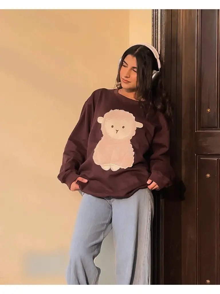 Cozy ALPACA graphic patched Oversized Sweatshirt - Deep Maroon